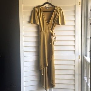 The Vanity Room wrap dress size s
